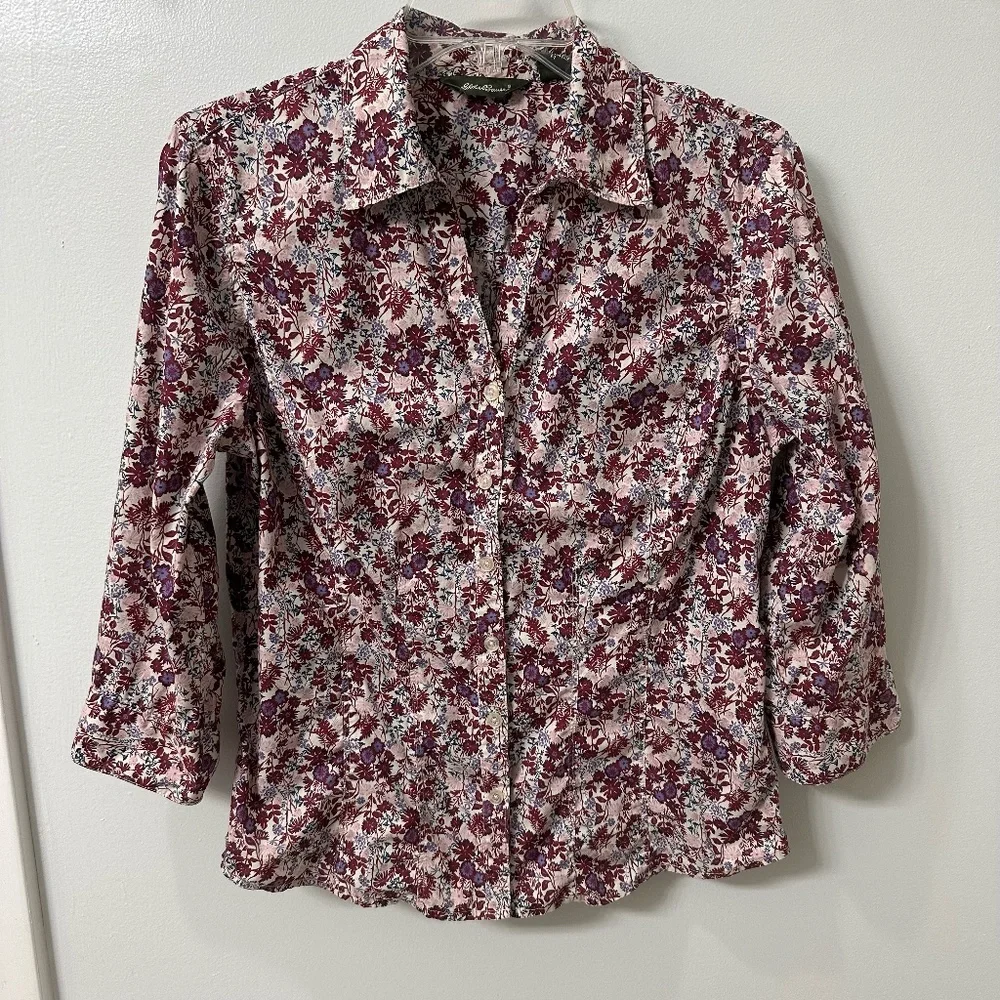 Eddie Bauer Floral Button-Up Blouse M Burgundy Pink Cotton Collared V-Neck EUC